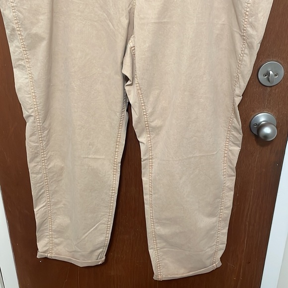 NWT Old Navy High-Rise OG Straight Chinos - Picture 4 of 8